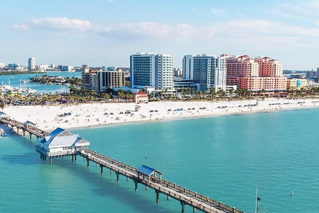 Beach Life At Clearwater 10 Minutes From The Beach Villa Exterior photo